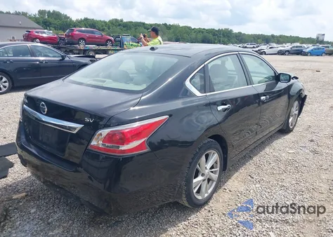 2015 Nissan Altima 2.5 Sv z USA, uszkodzony, nr VIN 1N4AL3AP3FC191998